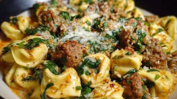 Creamy Garlic Butter Beef Tortellini with Italian Sausage & Spinach