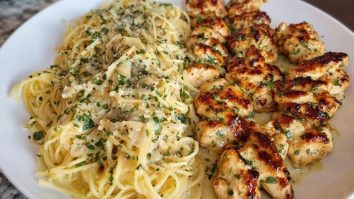 Creamy Garlic Parmesan Chicken with Cheesy Spaghetti