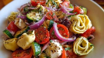 Garden Tortellini Pasta Salad
