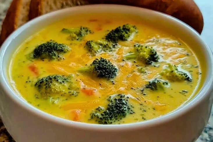 Broccoli and Cheese Soup in a Slow Cooker