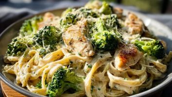 Creamy Chicken Broccoli Alfredo Pasta