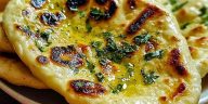 Easy Garlic Naan Bread