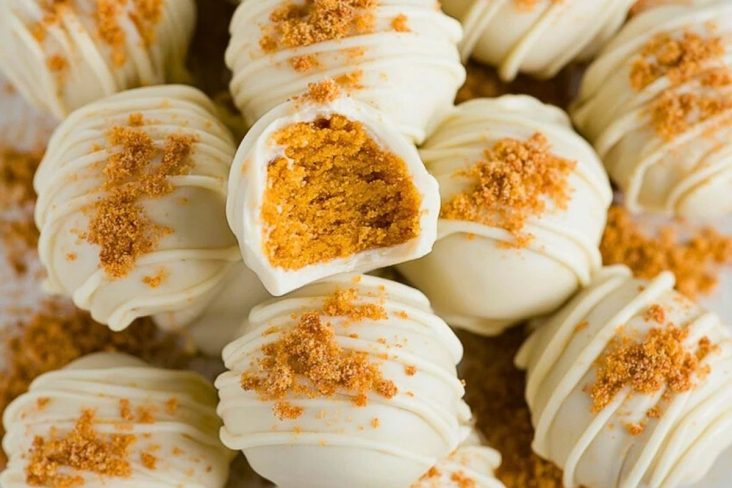 Pumpkin Pie Cheesecake Truffles