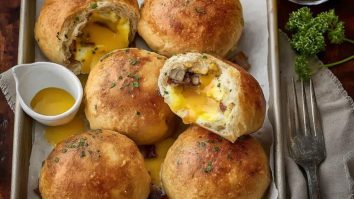 Simple & Delicious Breakfast Bombs