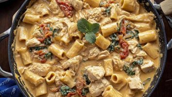 Tuscan Chicken Pasta